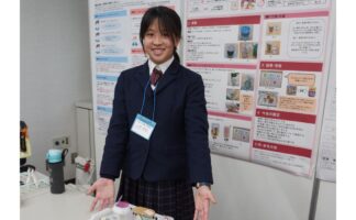 「幼児が楽しく五感を育めるおもちゃの製作」 22期生 山﨑 紫帆